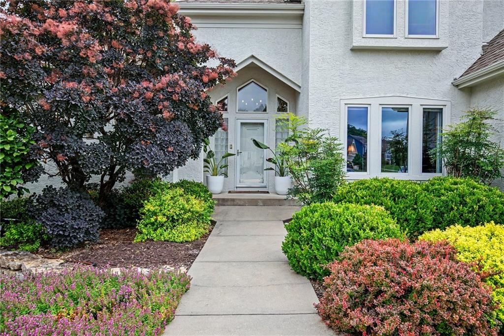 2520 SW Winterbond Circle — photo 4