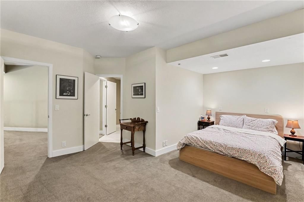 2520 SW Winterbond Circle — photo 34