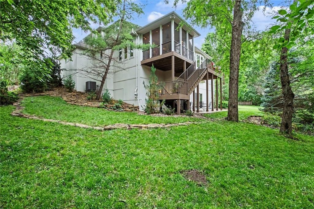 2520 SW Winterbond Circle — photo 46