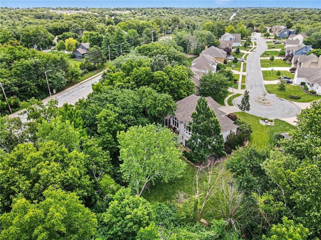 2520 SW Winterbond Circle — photo 49
