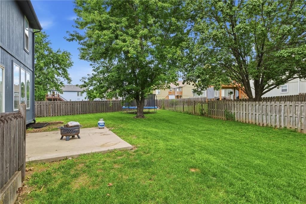 1044 N Troost Avenue — photo 29