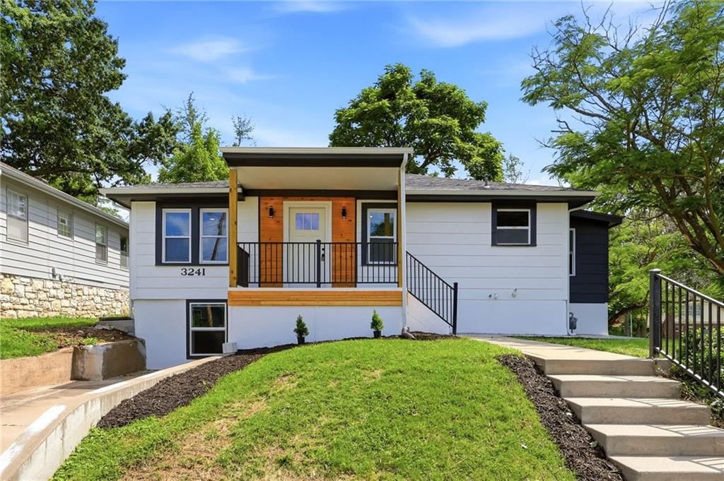 3241 W 42nd Avenue, Kansas City, KS