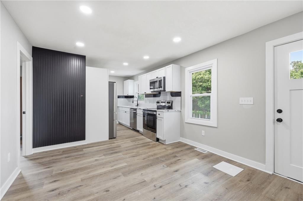 3241 W 42nd Avenue — photo 11