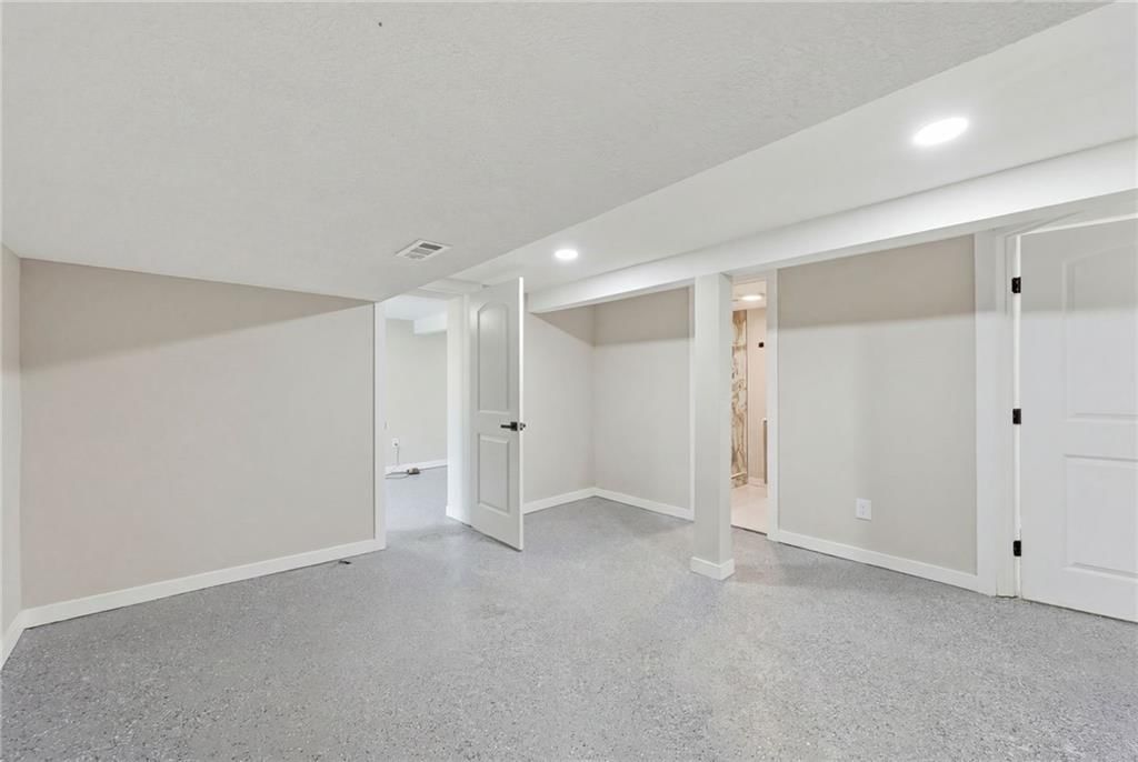 3241 W 42nd Avenue — photo 29