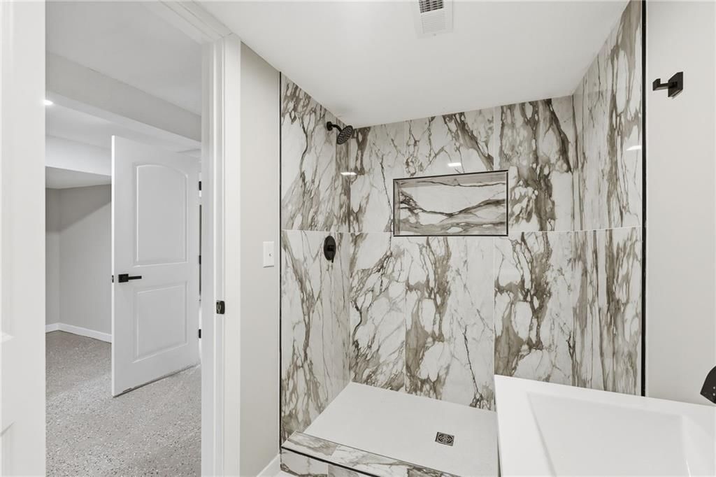 3241 W 42nd Avenue — photo 31