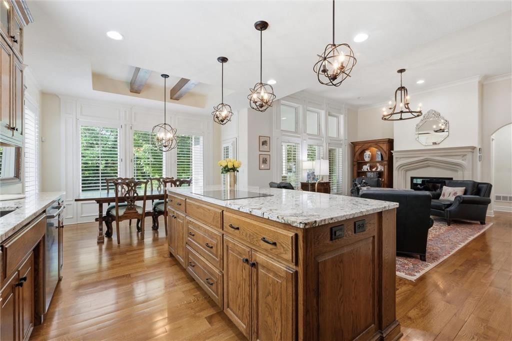 8430 N Donnelly Court — photo 4