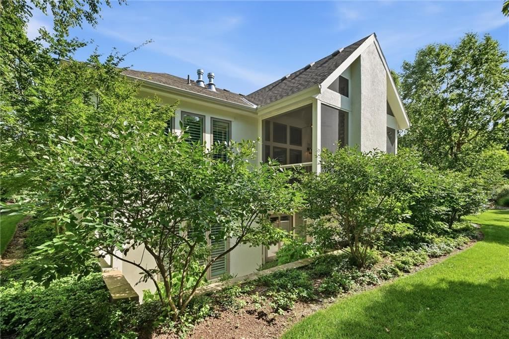 8430 N Donnelly Court — photo 40