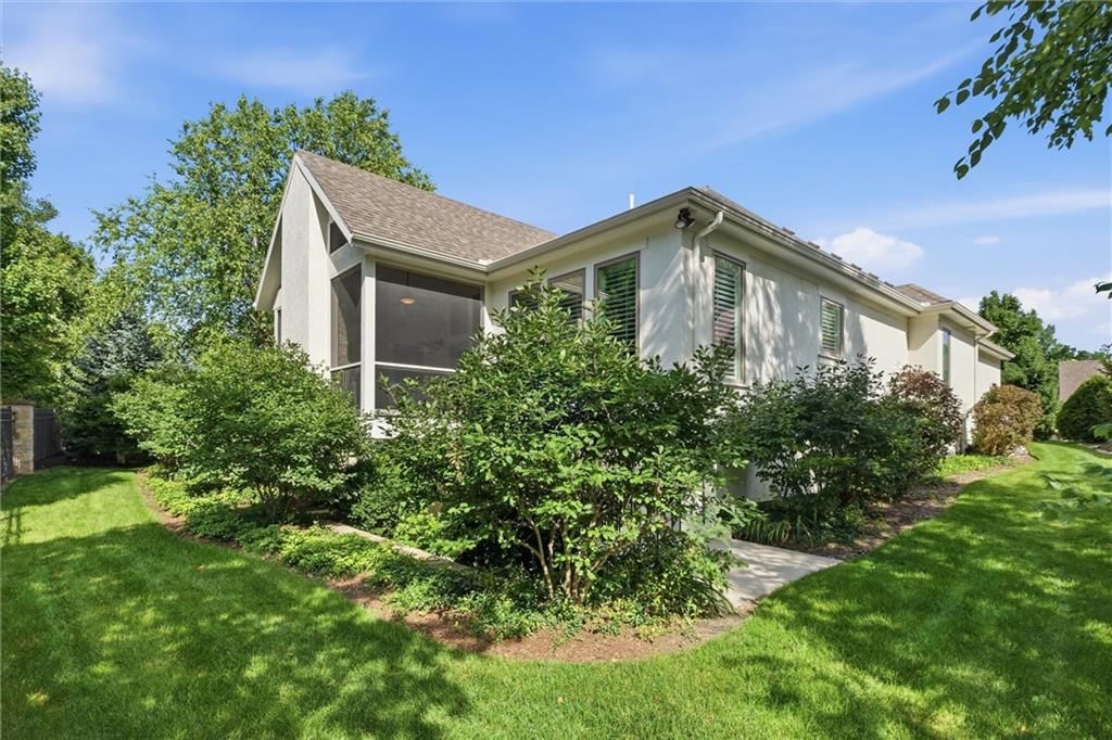 8430 N Donnelly Court — photo 41