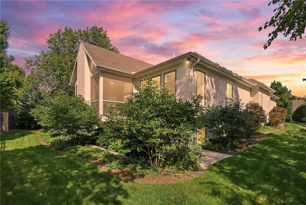 8430 N Donnelly Court — photo 45
