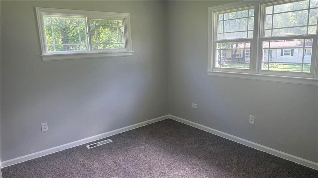 809 Anderson Street — photo 10