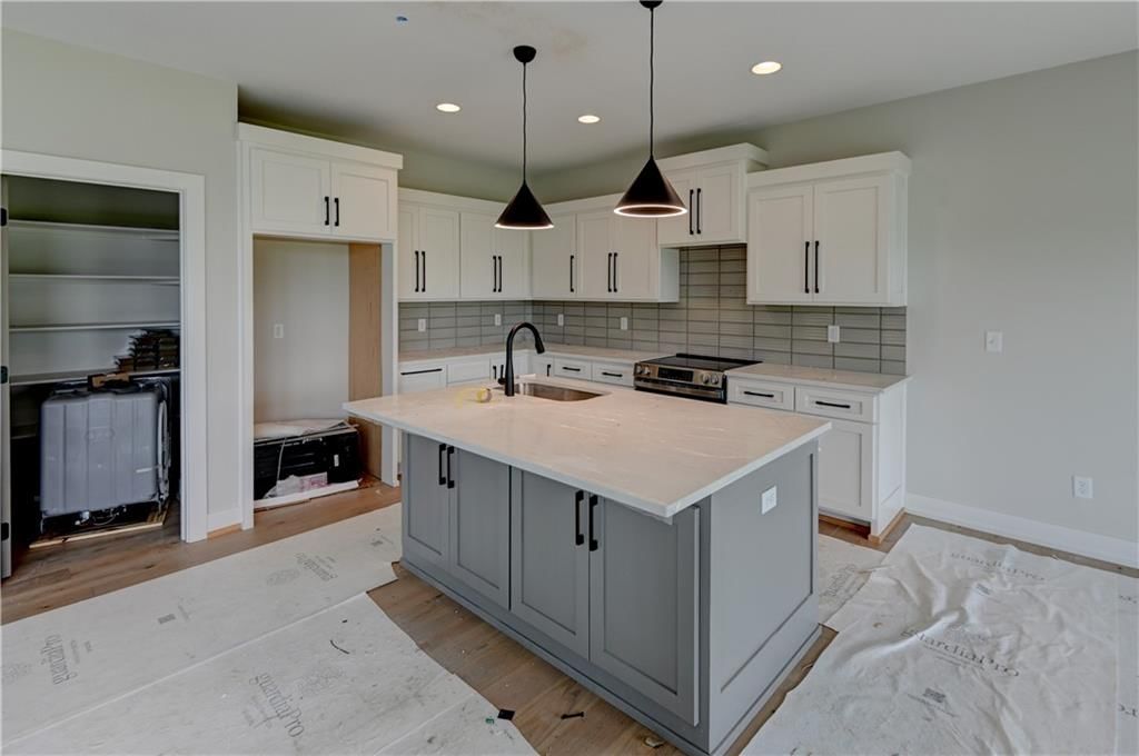 6400 NW 98th Street — photo 13
