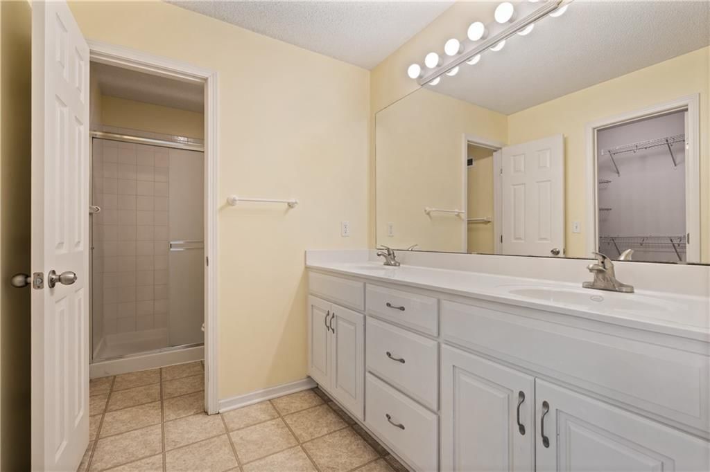 18528 Cherry Court — photo 13