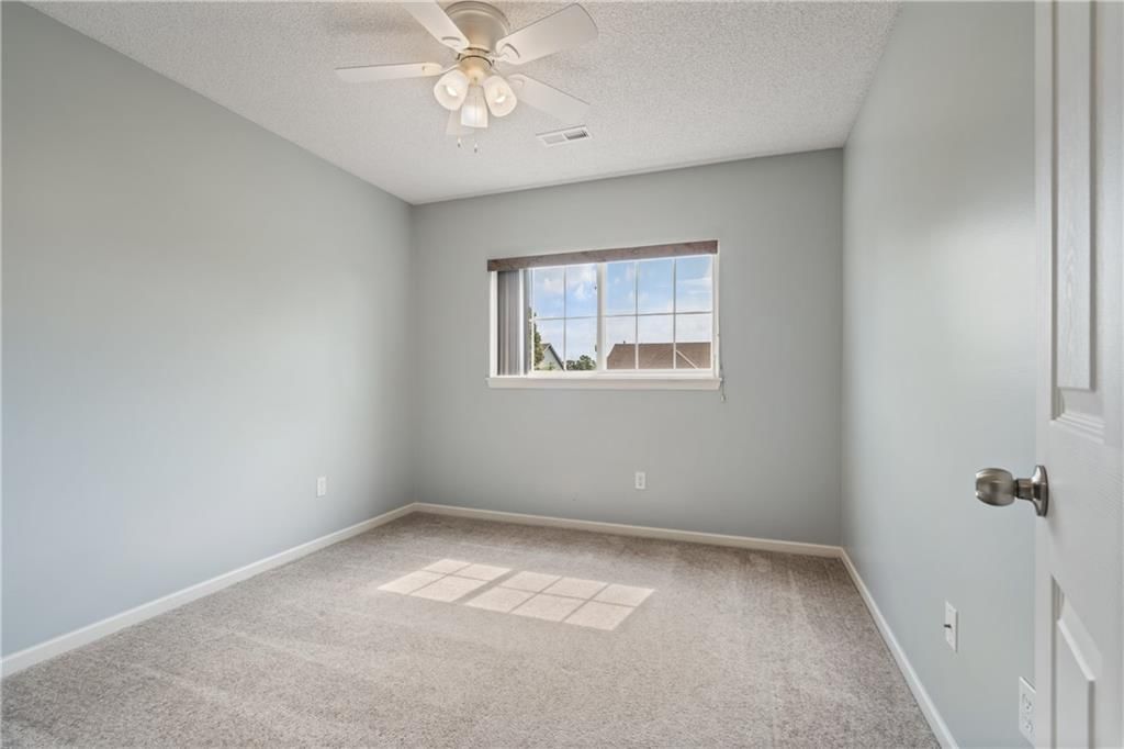 18528 Cherry Court — photo 15