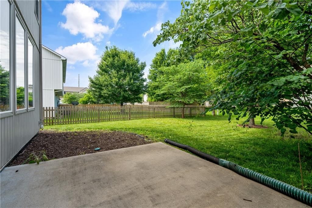 18528 Cherry Court — photo 21