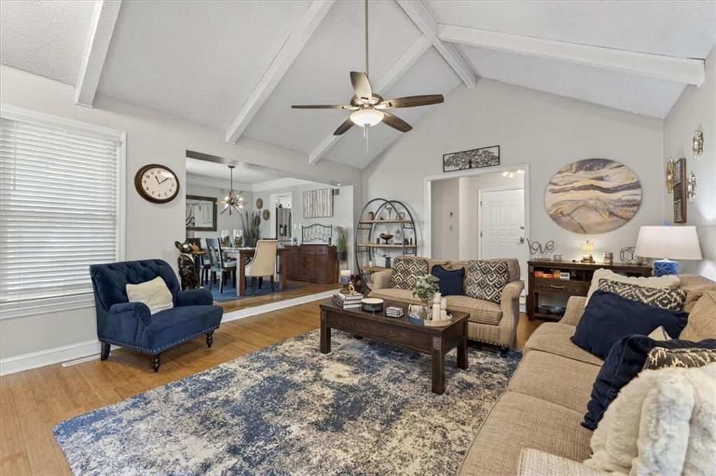 213 NE Country Lane Court — photo 11