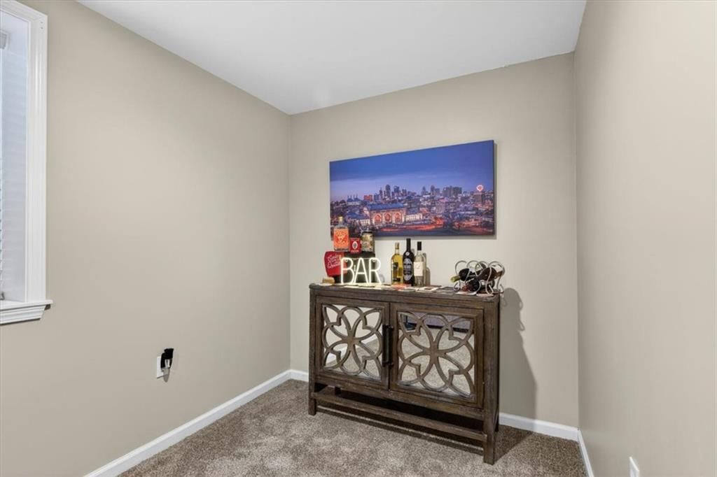 213 NE Country Lane Court — photo 43