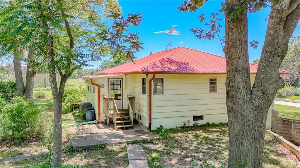 209 W Hale Lake Road — photo 25