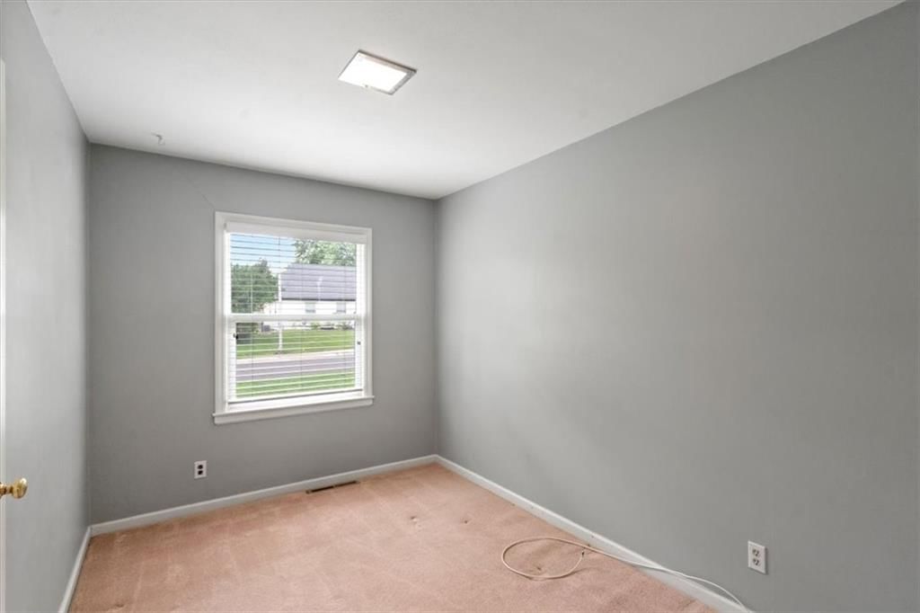 5914 W 76th Terrace — photo 8