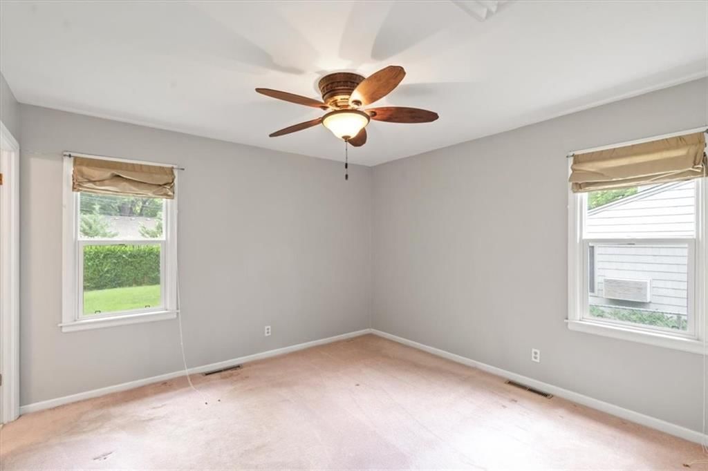 5914 W 76th Terrace — photo 10