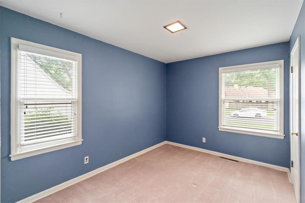 5914 W 76th Terrace — photo 12