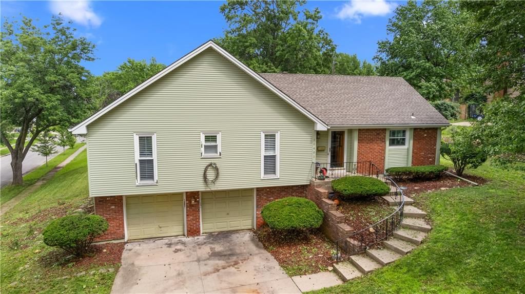 10401 Askew Avenue — photo 1