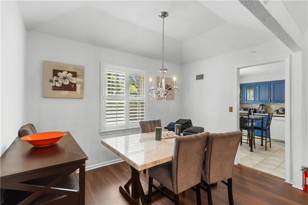 10401 Askew Avenue — photo 7