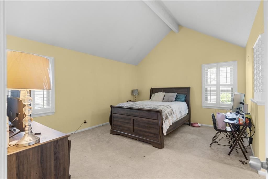 10401 Askew Avenue — photo 16