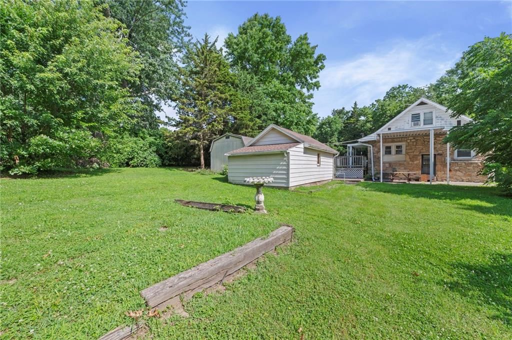 717 E KANSAS Avenue — photo 22