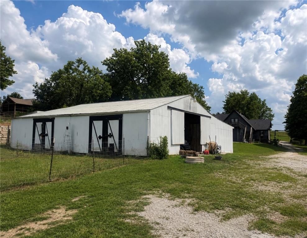 31408 E Major Road — photo 59