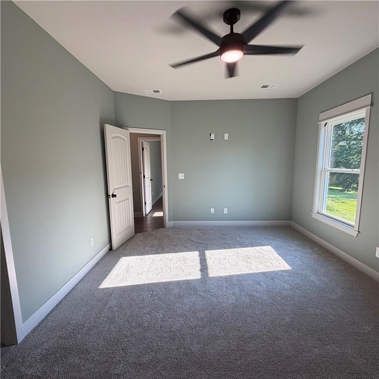 1102 S Oak Street — photo 15