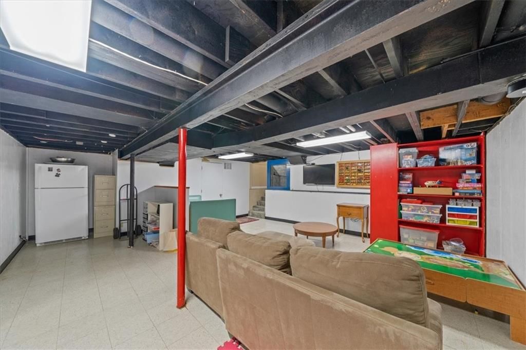 8203 Hauser Street — photo 32