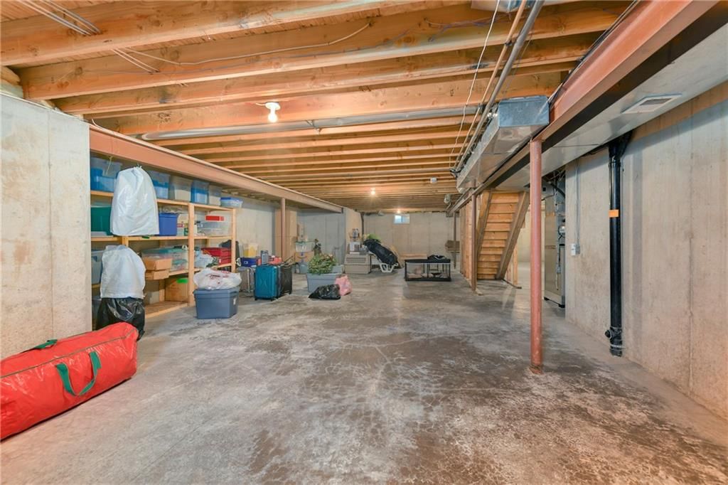 3912 Manhattan Avenue — photo 28