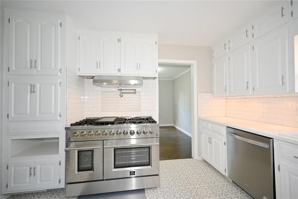 1710 NE 68th Street — photo 13