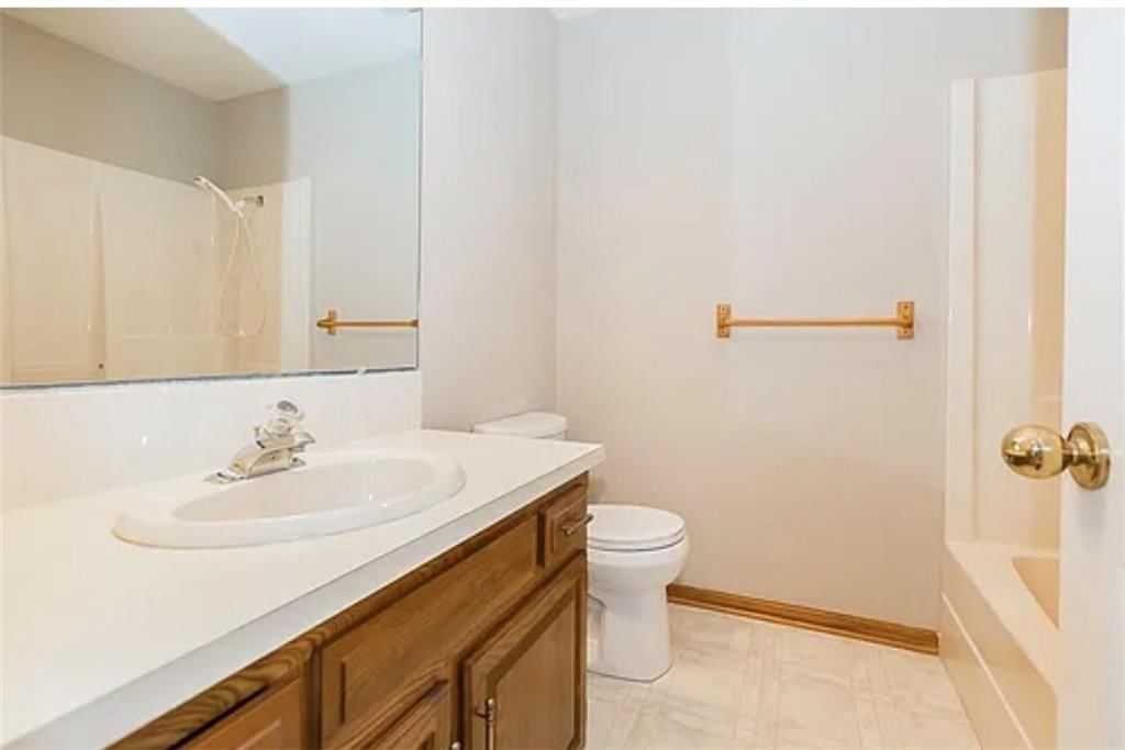 6215 NW 65th Street — photo 7