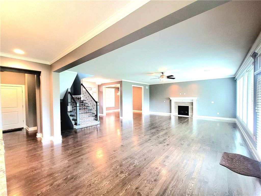 17232 W 198th Street — photo 4