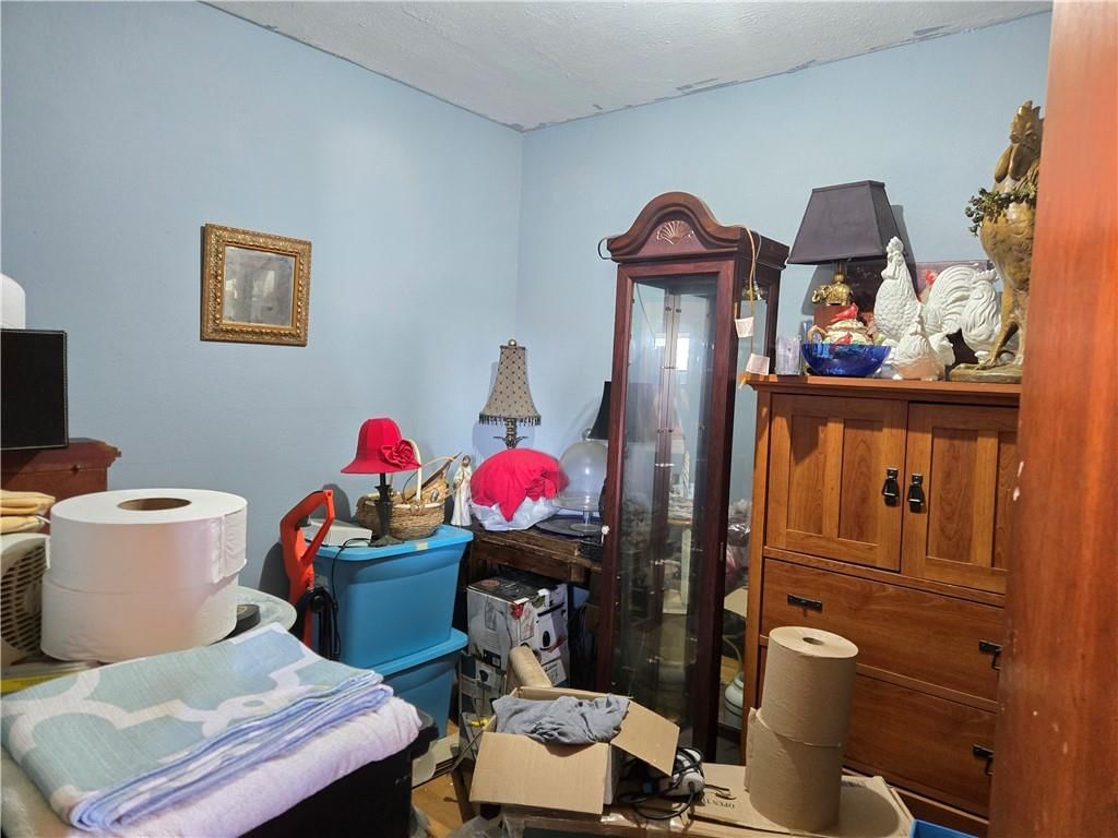 1011 1st Street — photo 33