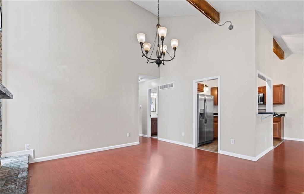 11230 College Avenue — photo 7