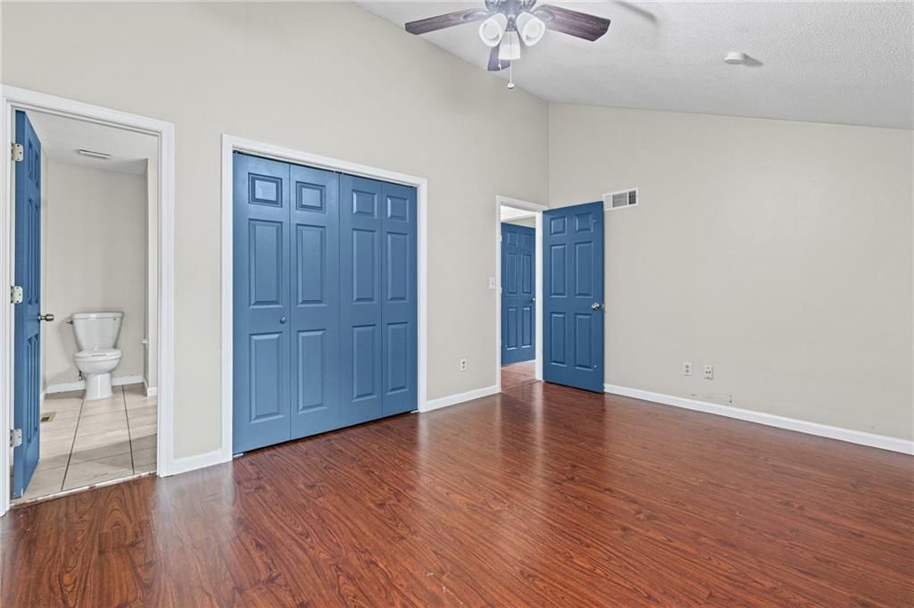 11230 College Avenue — photo 22