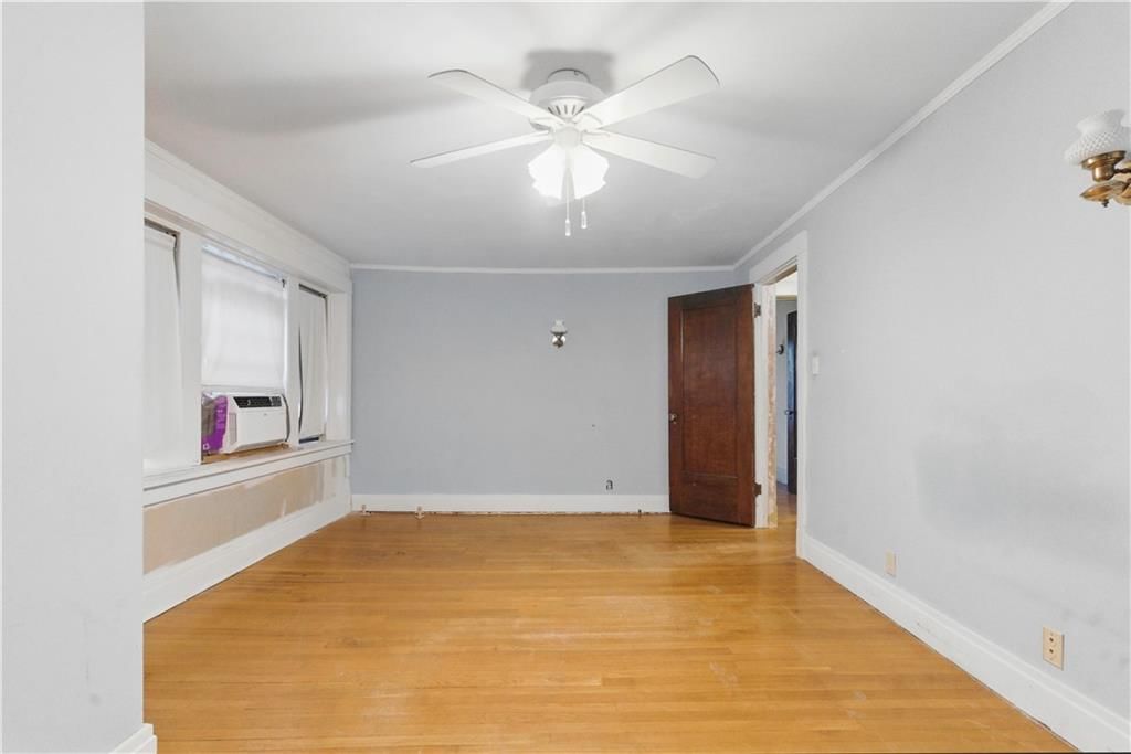 5334 Oak Street — photo 18