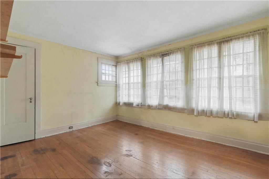 5334 Oak Street — photo 19