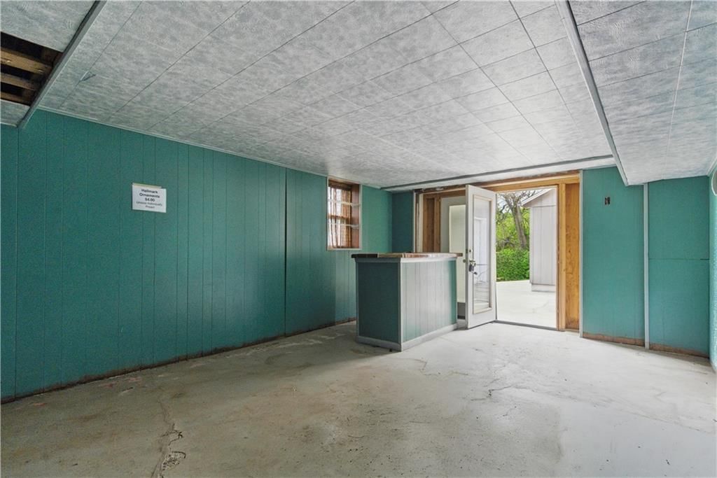 5334 Oak Street — photo 26