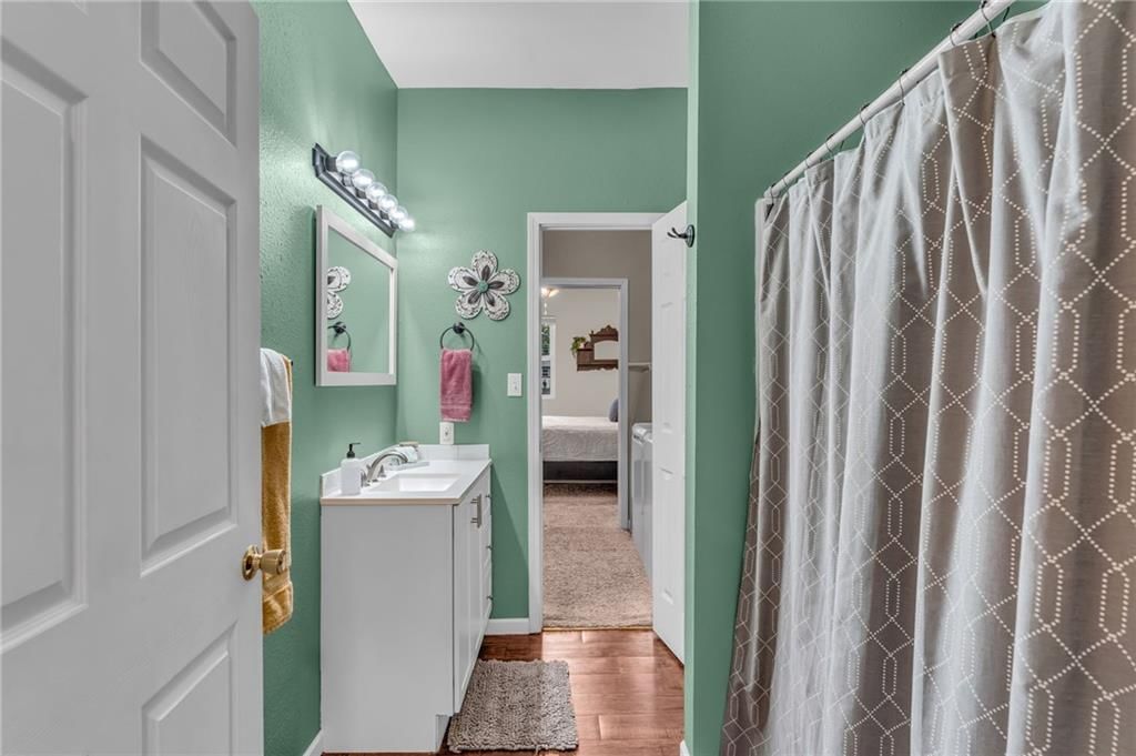 225 Roosevelt Street — photo 16