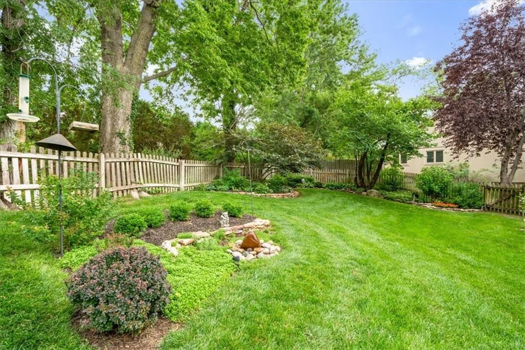 7616 Slater Street — photo 33