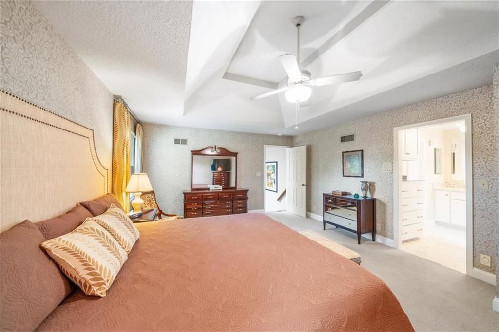 7616 Slater Street — photo 36