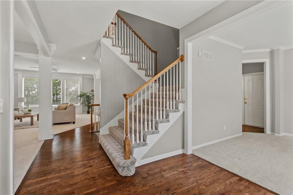 7817 W 147 Terrace — photo 4