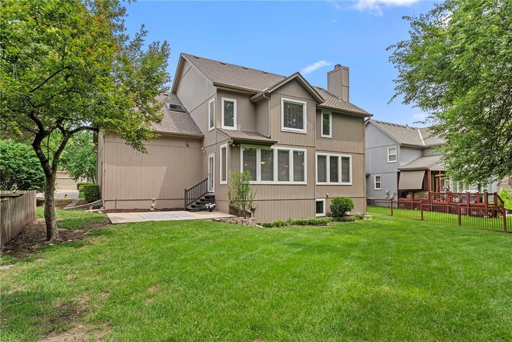 7817 W 147 Terrace — photo 51