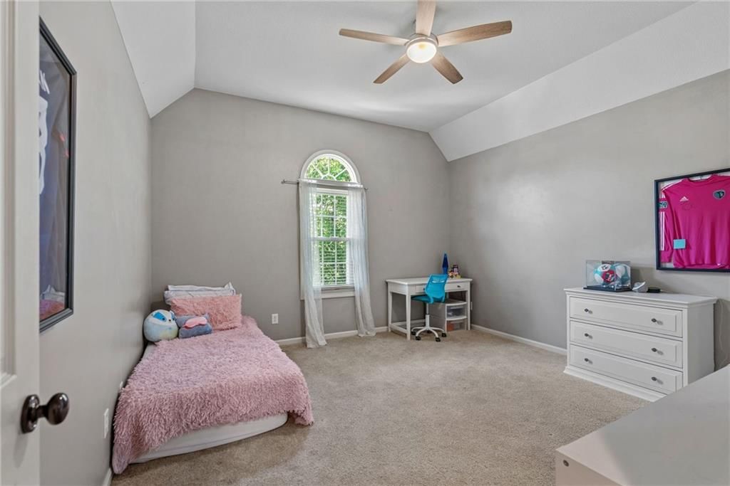5307 W 165th Terrace — photo 31