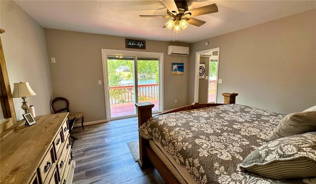 28723 Mistletoe Avenue — photo 48