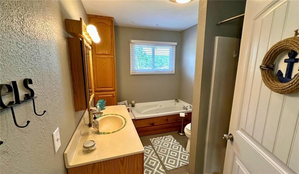 28723 Mistletoe Avenue — photo 54
