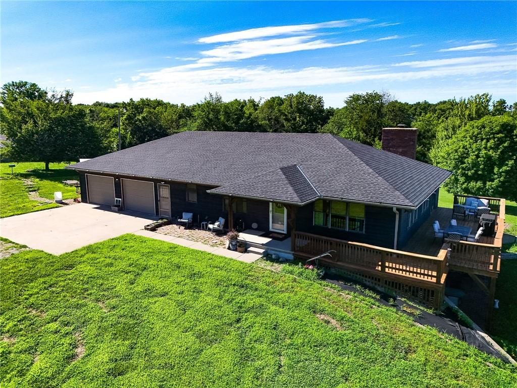 20449 N US 169 Highway — photo 1